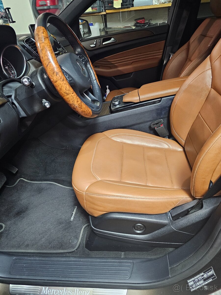 Mercedes Benz 350 D - 3