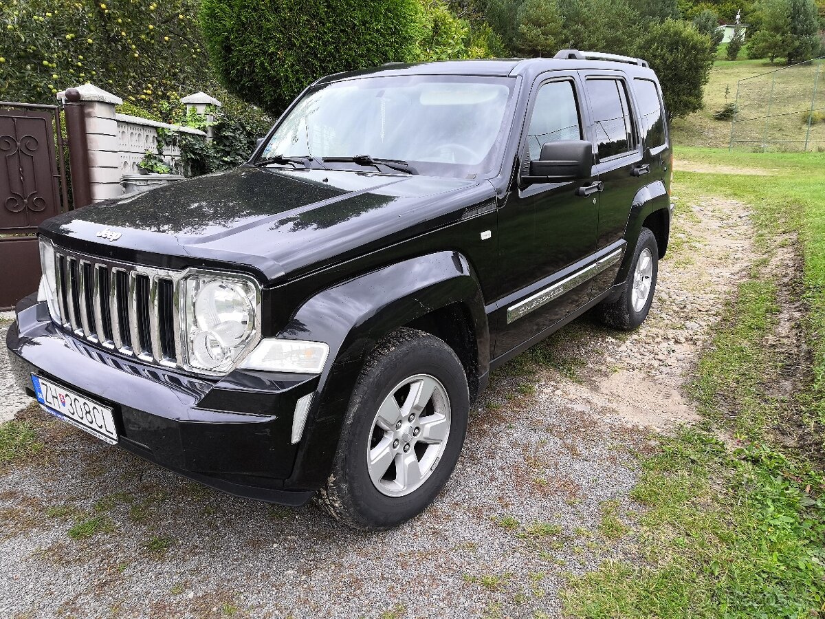 Predám JEEP CHEROKEE - 3