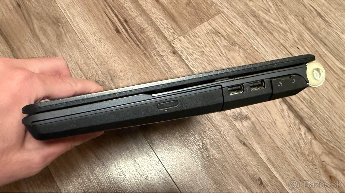 Sony VAIO notebook – Windows | 256 GB HDD | 50 € - 3