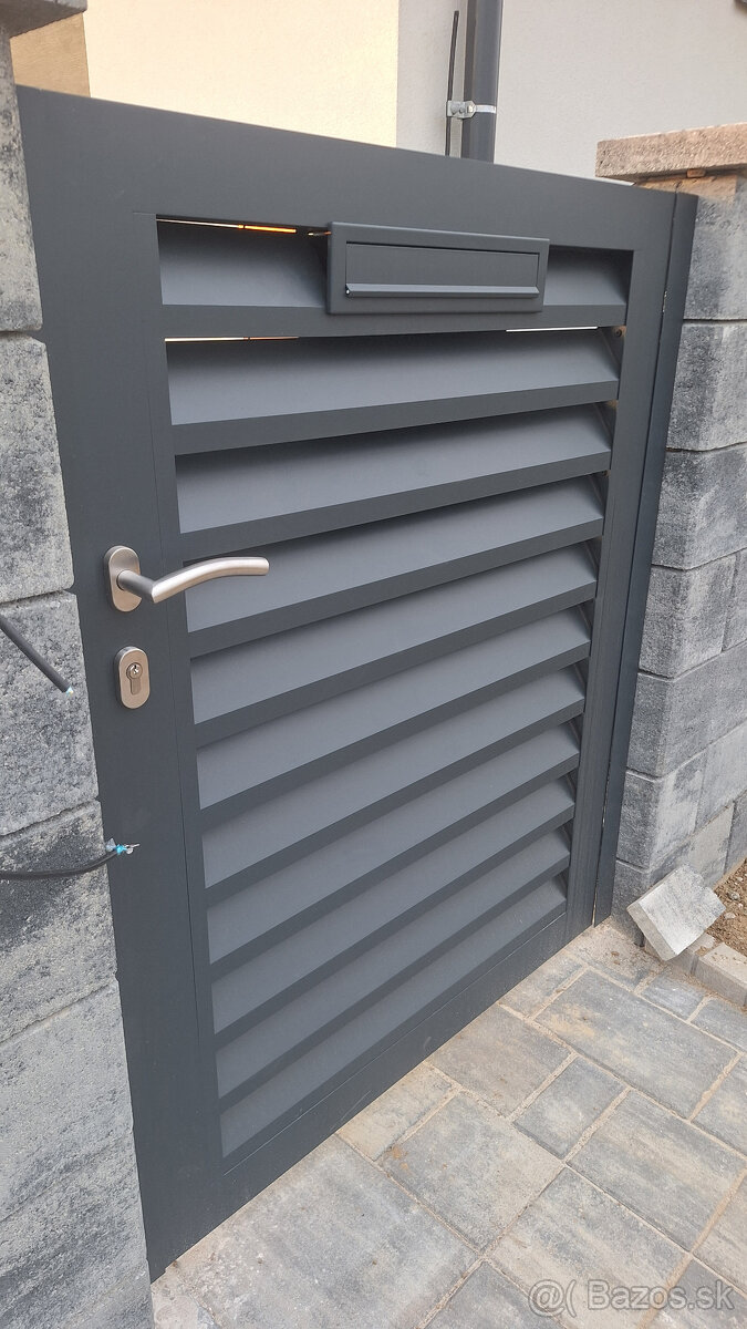 Hliníkove ploty a brány - 3