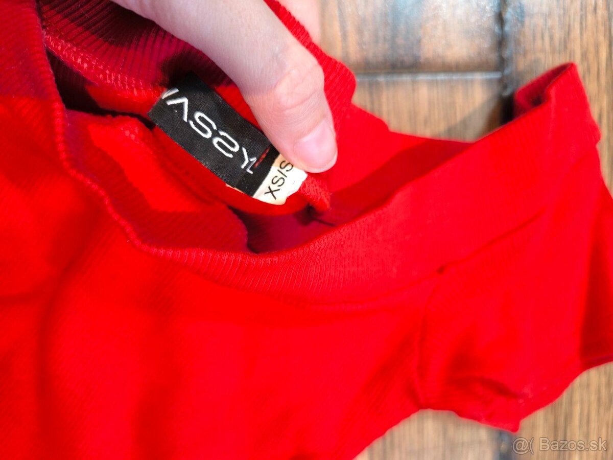 Červené šaty + biele ako darček - 3