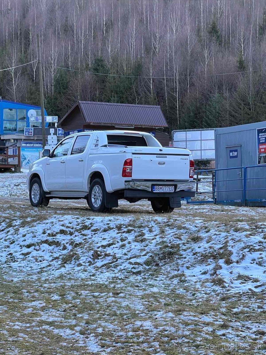 Toyota hilux 3 l