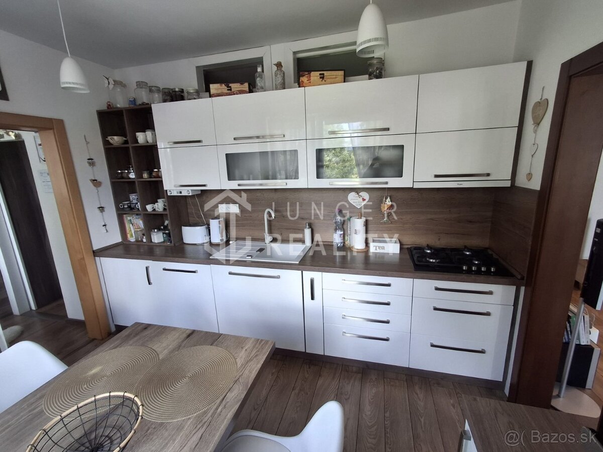 Na predaj moderný 4-izbový byt v Rožňave, sídl. Juh - 3