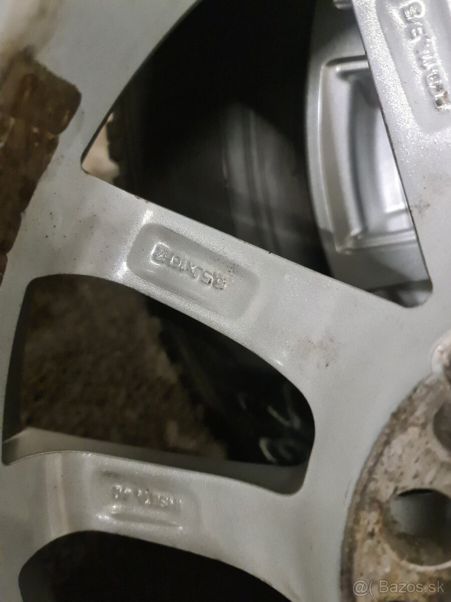 5X114,3 R16 + ZIMNE PNEU 215/70 R16. MITSUBISI - 3