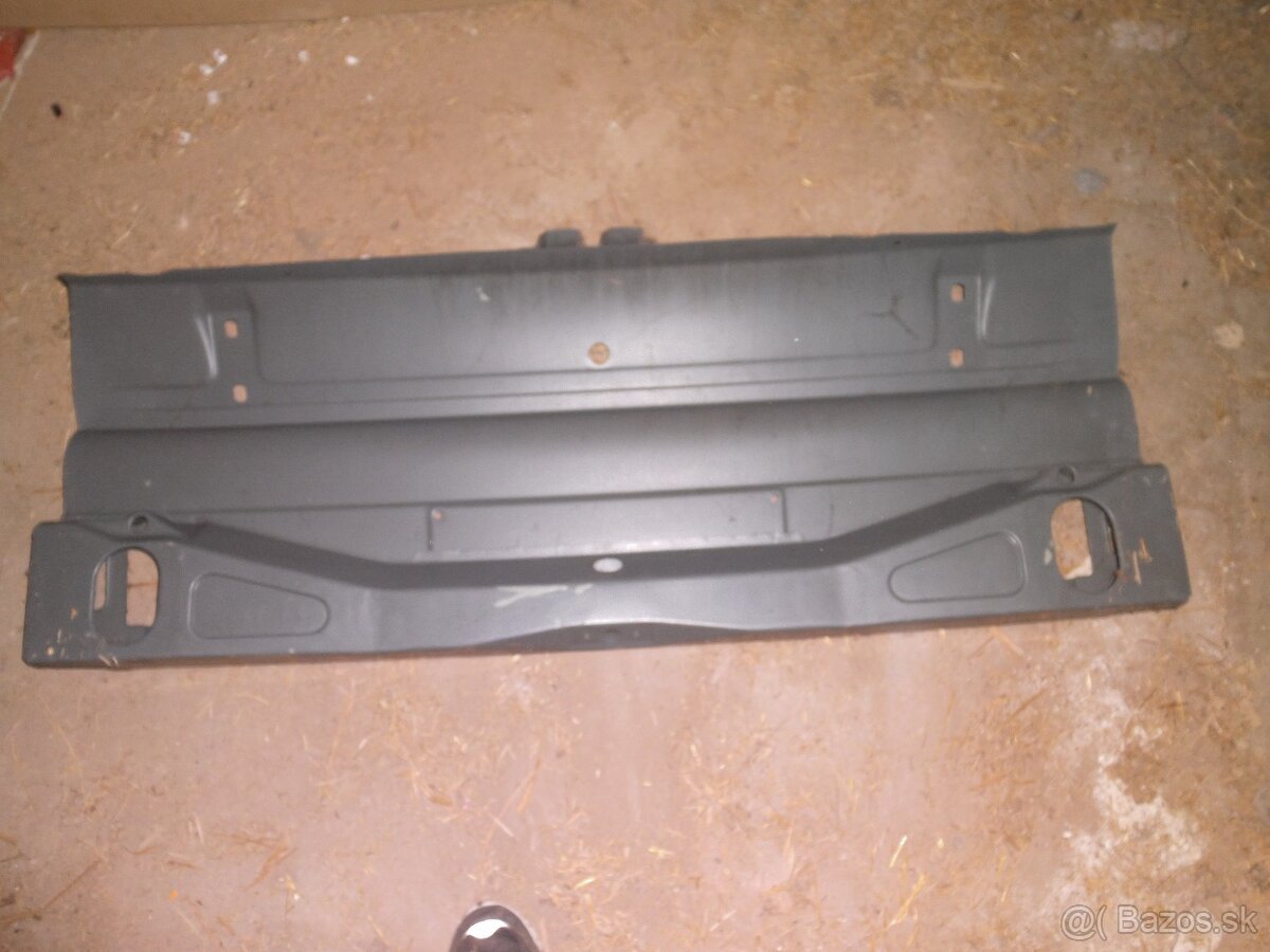 Predám na Zastava 1100 nové zadné čelo - 3