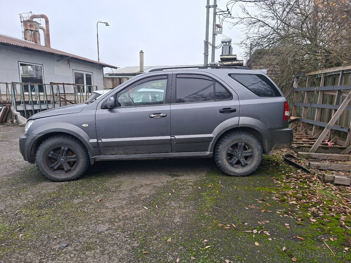 KIA SORENTO - 3