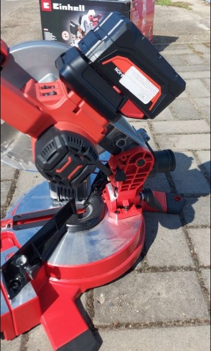 EINHELL náradie/redukcia pre aku DeWALT / Milwaukee M18V. - 3