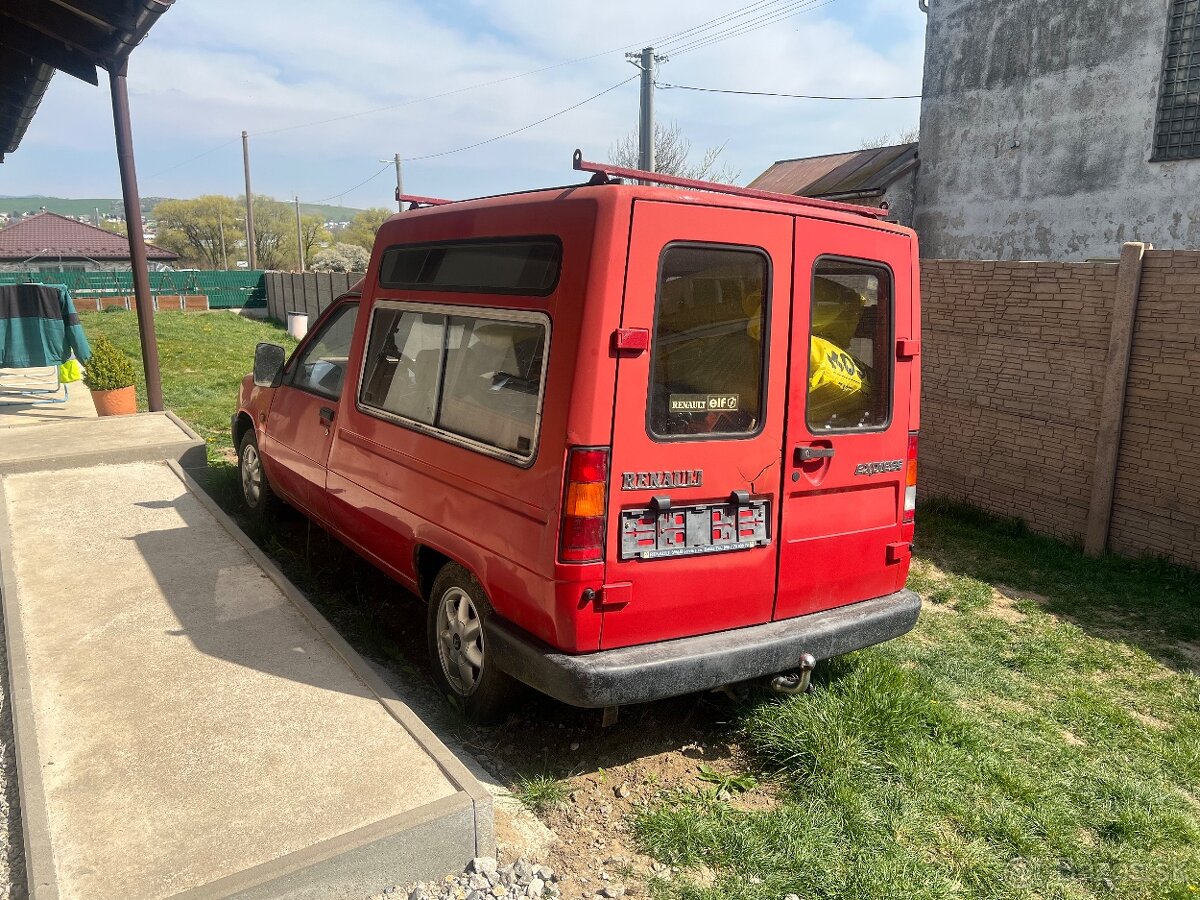 Predám Renault Expres - 3