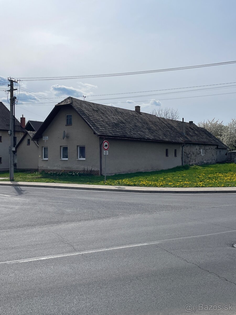 Dom Detva nám. + pozemok - 3