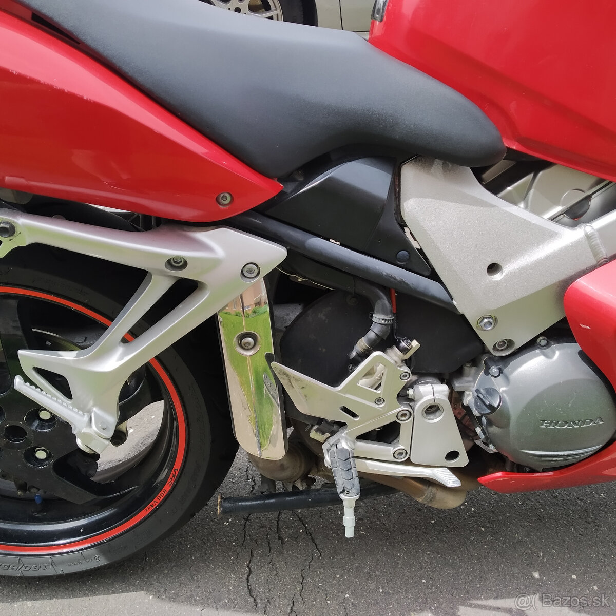 Honda VFR 800, 2002, VTEC - 3