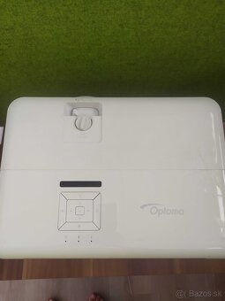 Projektor Optoma UHD300X - 3