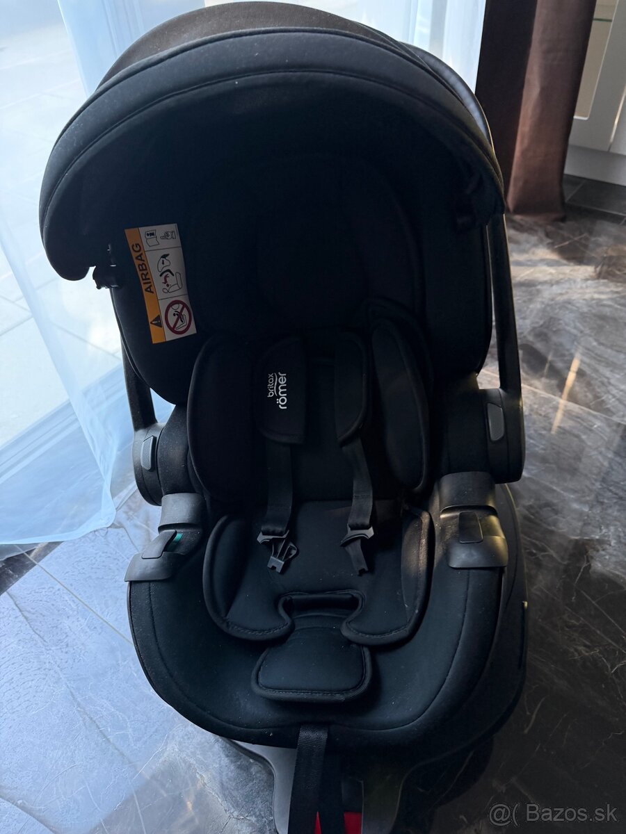 PREDÁM AUTODEAČKU BRITAX RÖMER + ISOfix - 3