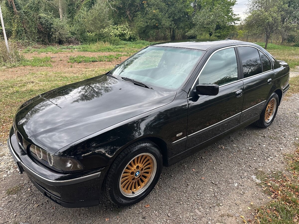 BMW 525i - 3