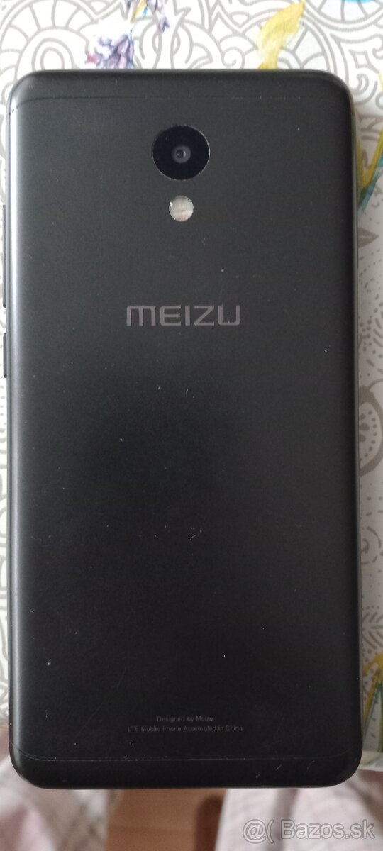 Mobil Meizu M6 3/32gb - 3
