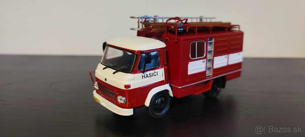 AVIA A30 DA 12 Hasiči 1:43 DeAgostini Kultove nakladaky - 3