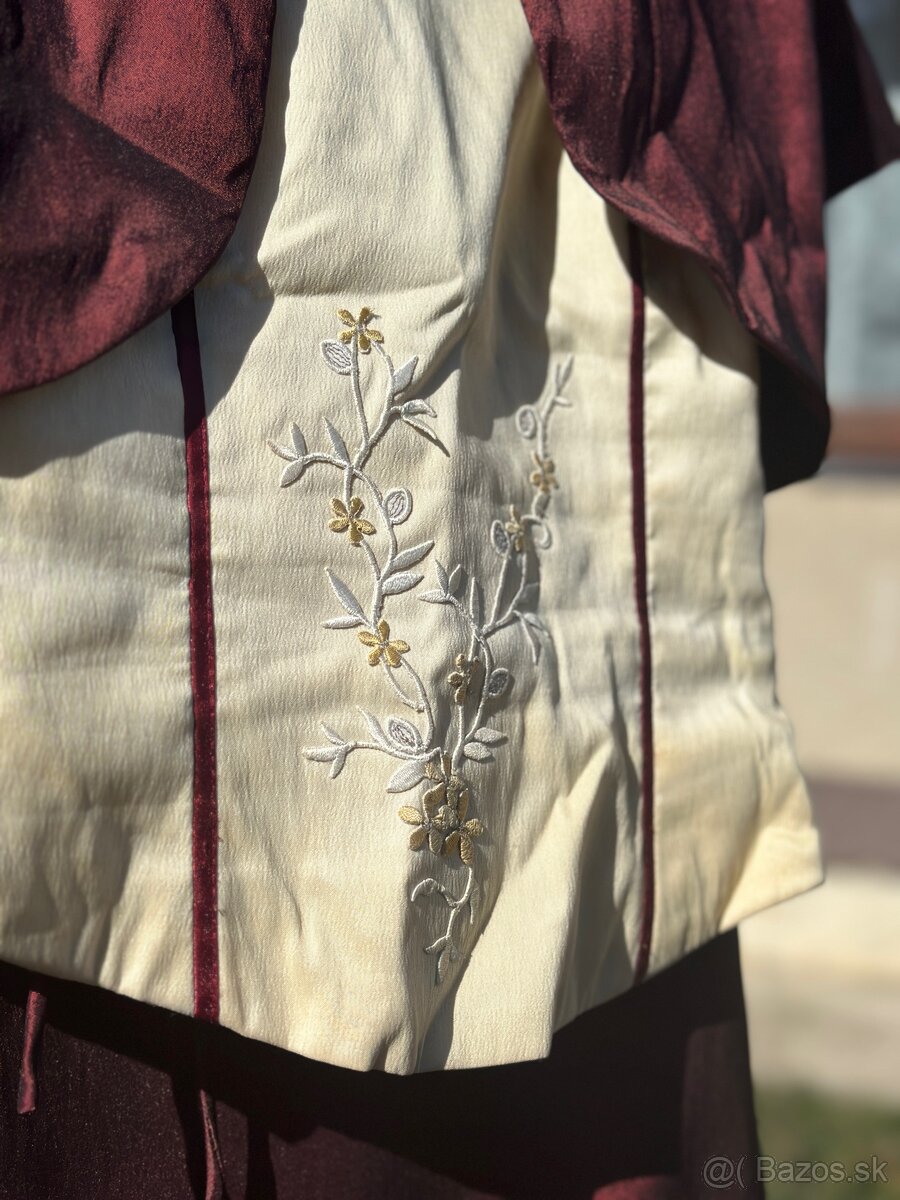 Korzetové šaty - 3