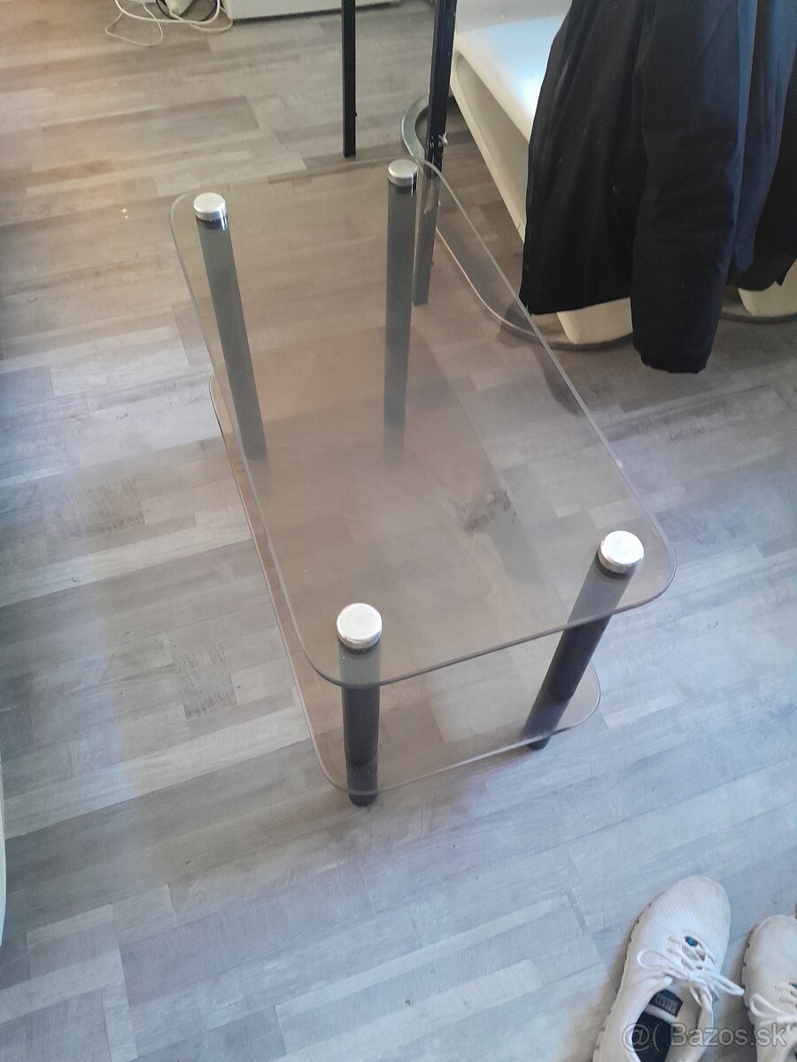 Stôl skleneny - 3