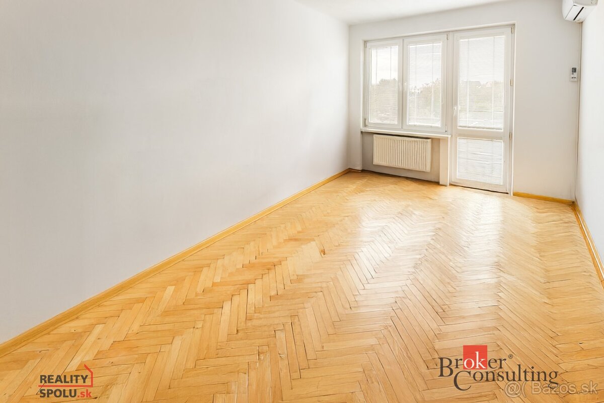 3 izbový byt, 63 m2 s balkónom, 2 pivnice, Vrbové - 3