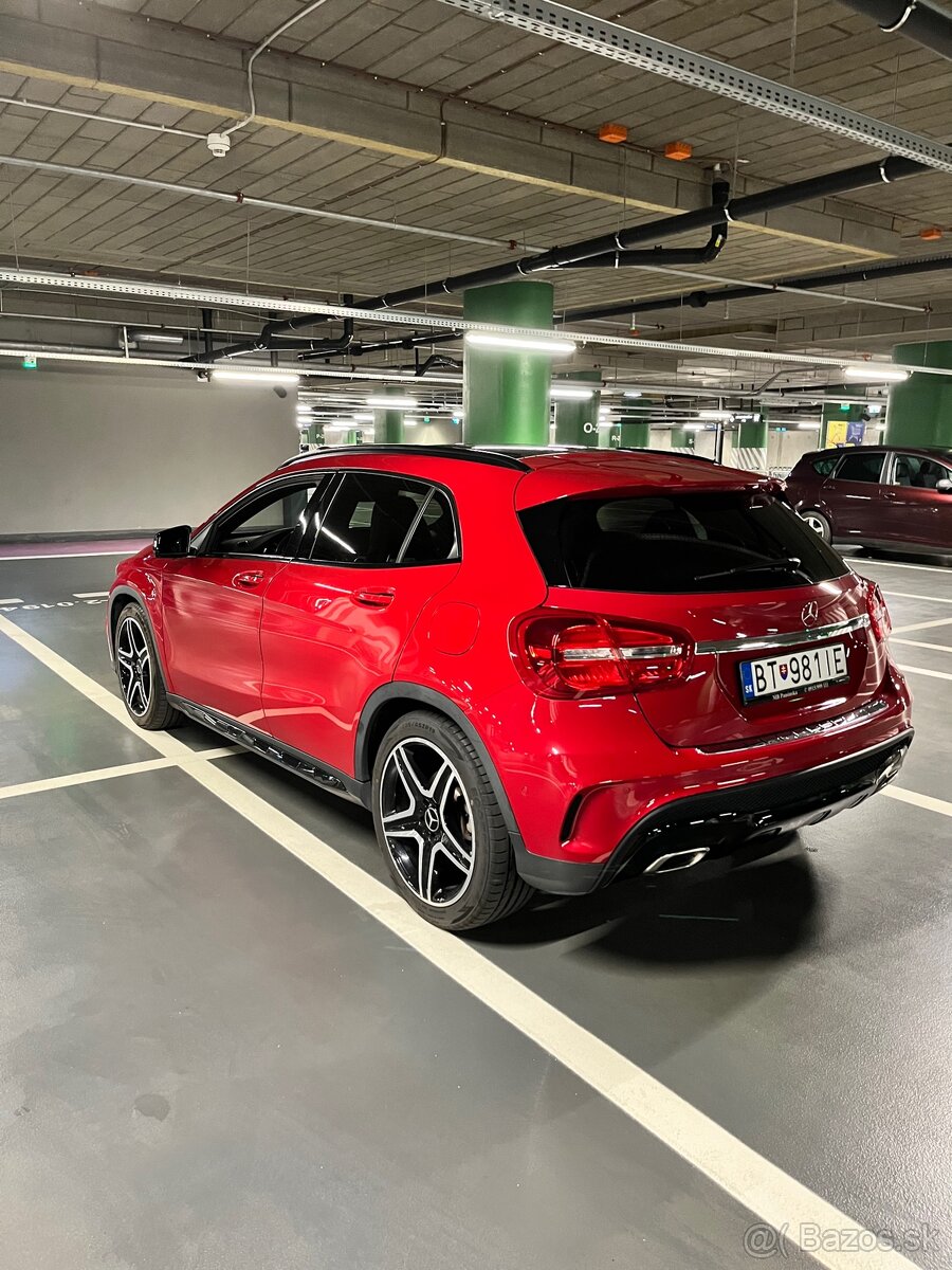 Mercedes GLA 220 cdi 4Matic AMG - 3