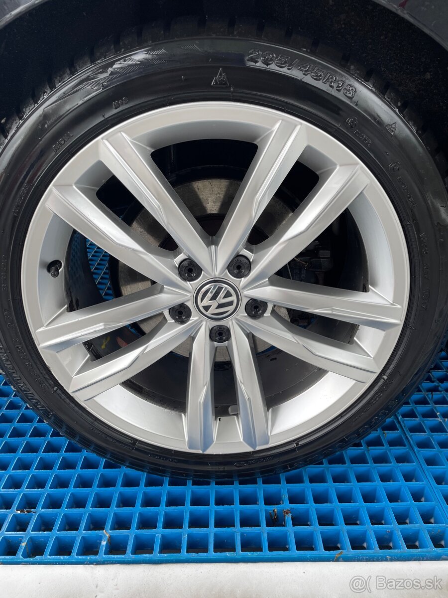 Zimna sada vw dartford r18 - 3