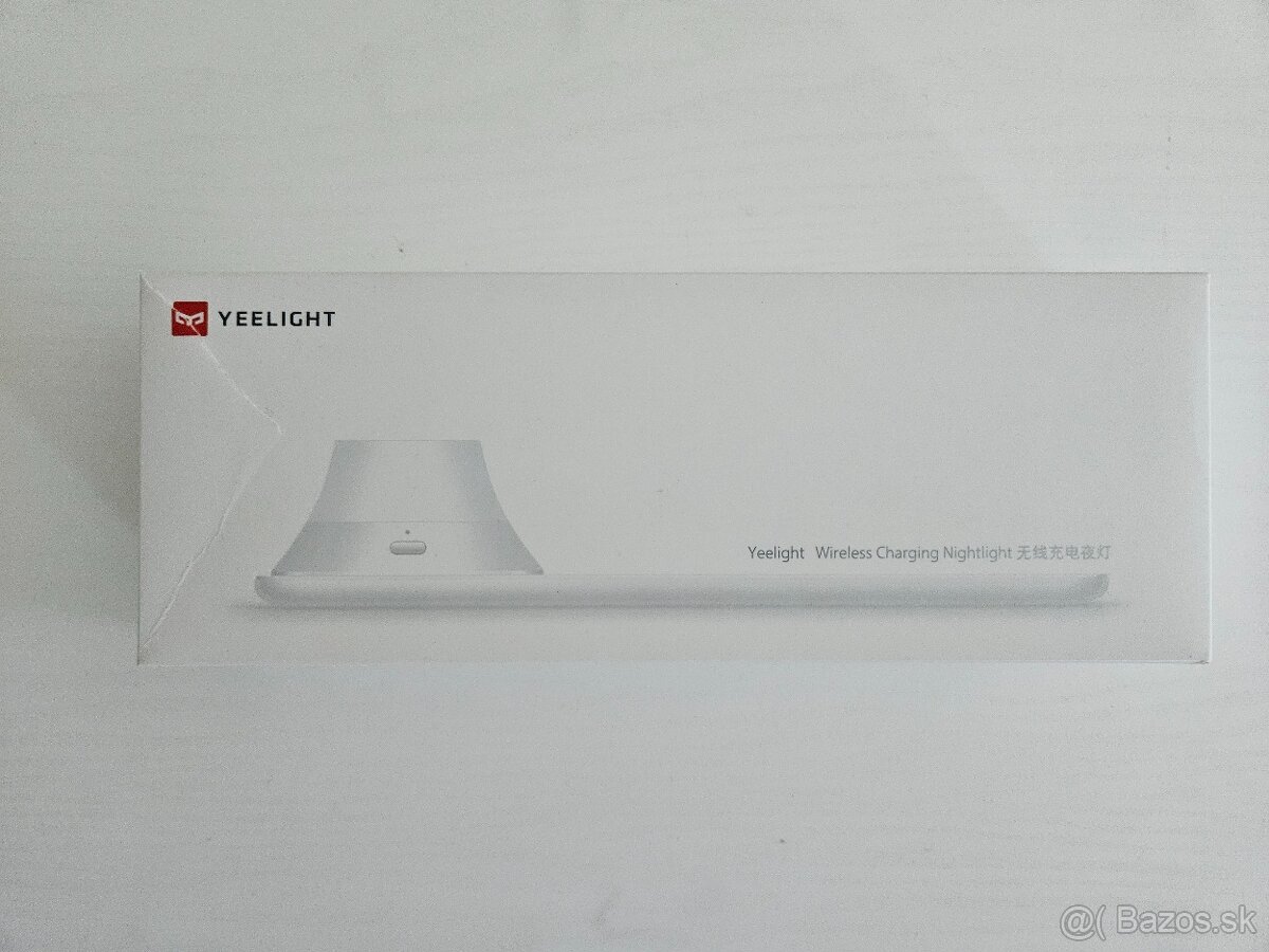 Yeelight Wireless Charging Nightlight - 3