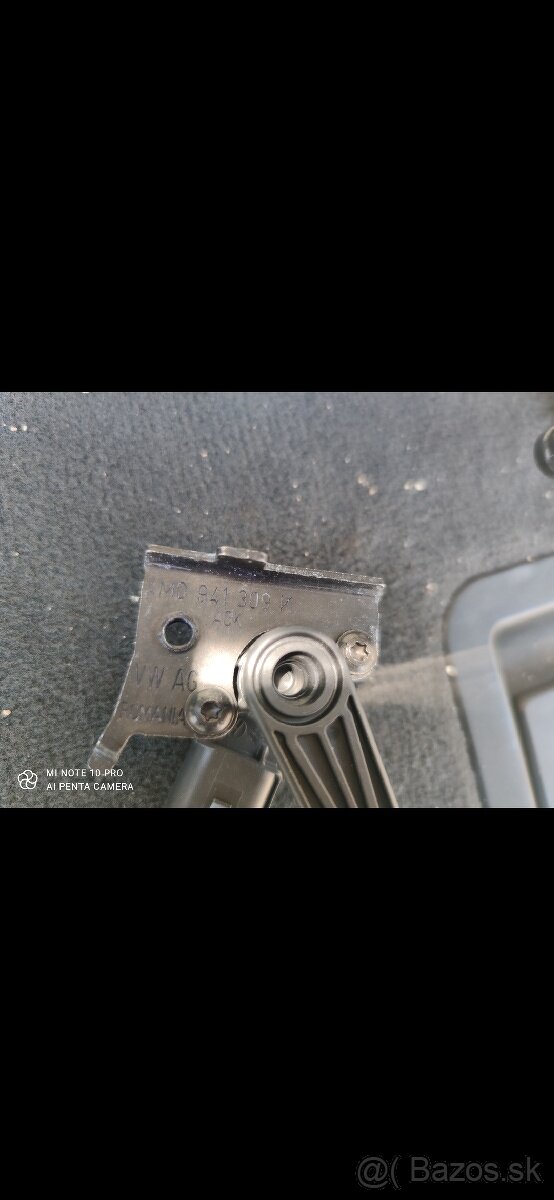 Snímače výšky z Q7 - 3