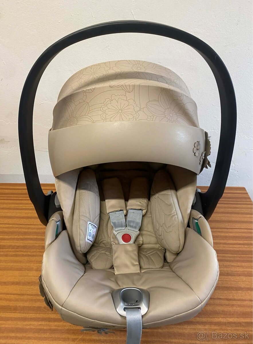 Autosedačka Cybex Cloud Z2 i-Size Simply Flowers - 3