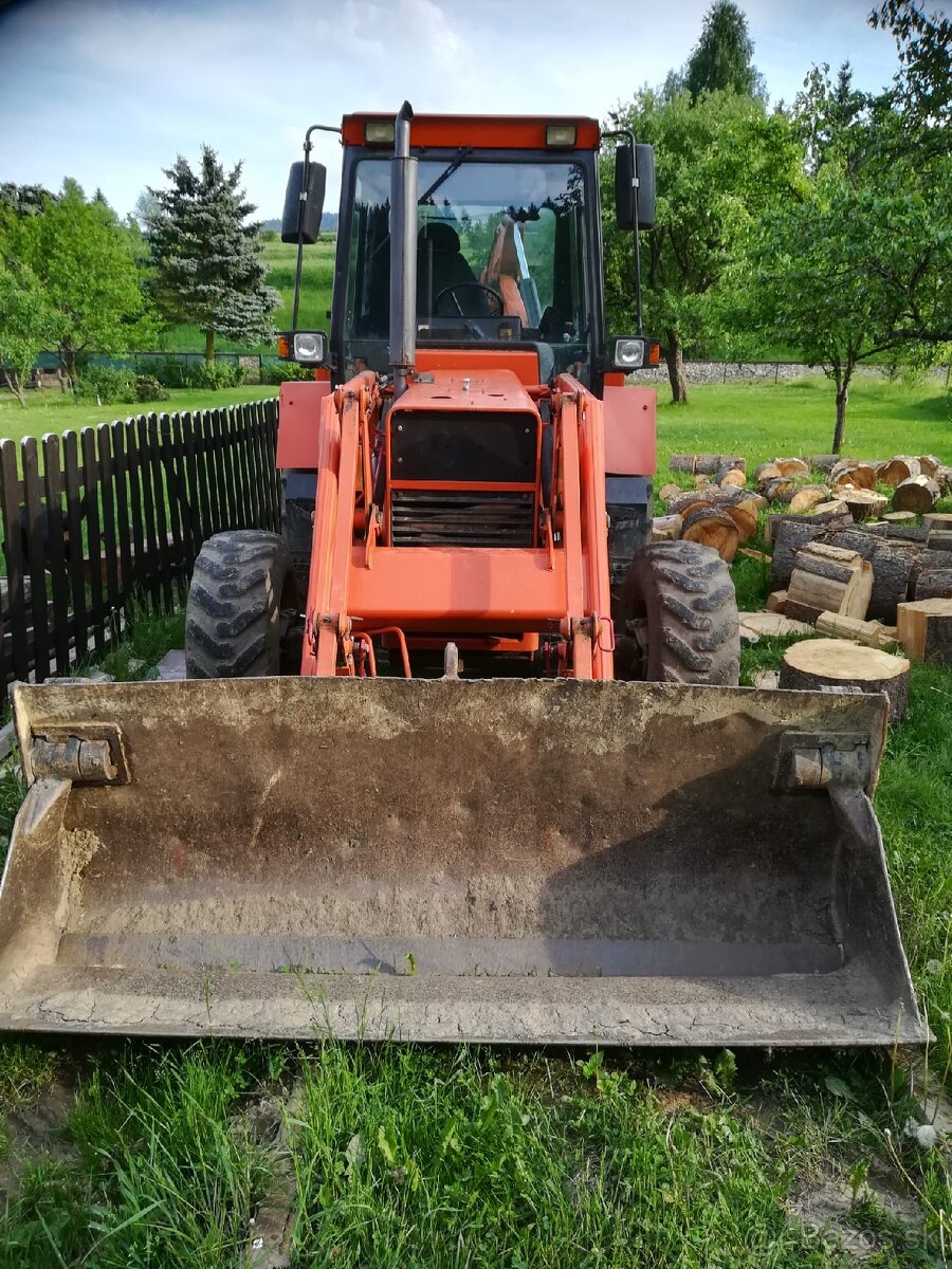 Traktorbager Massey Ferguson allrad 50HX - 3
