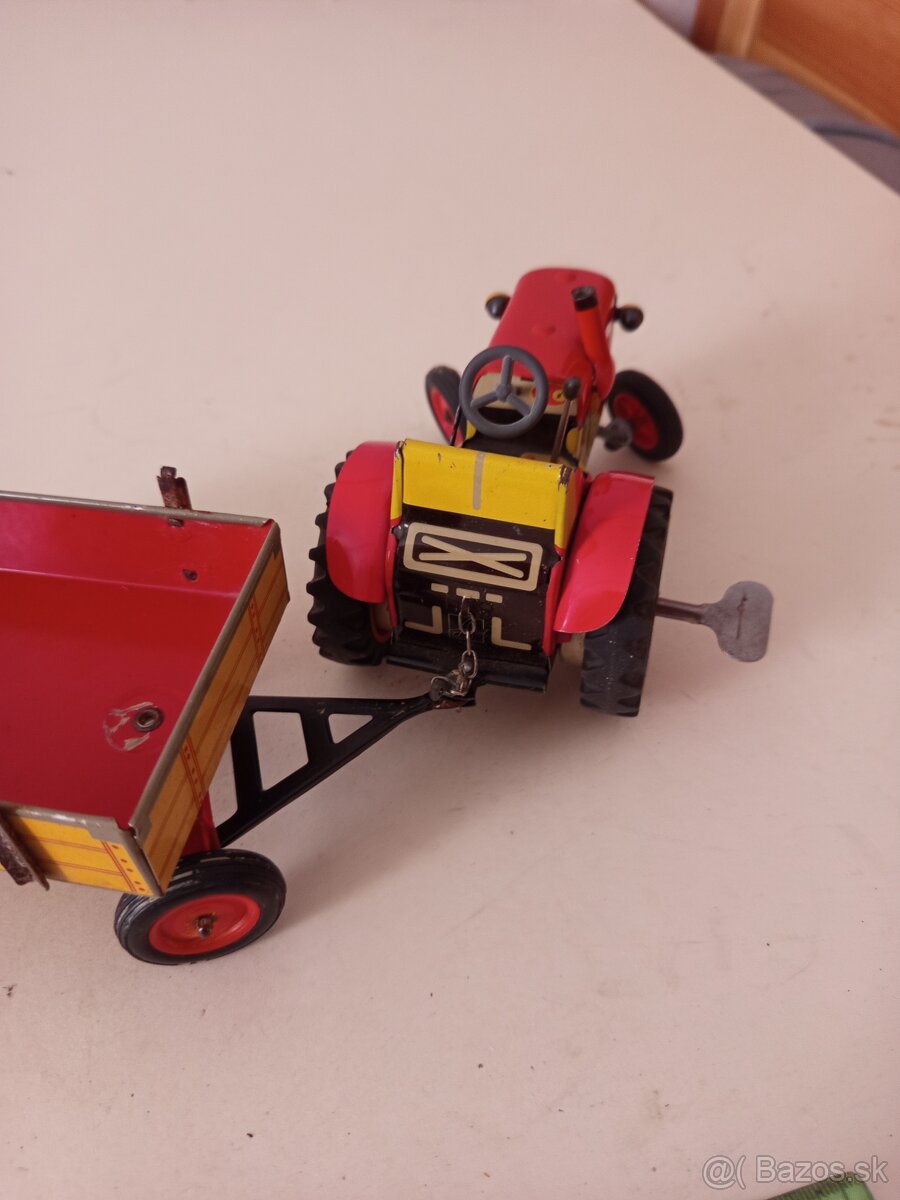 Traktor Zetor kdn - 3