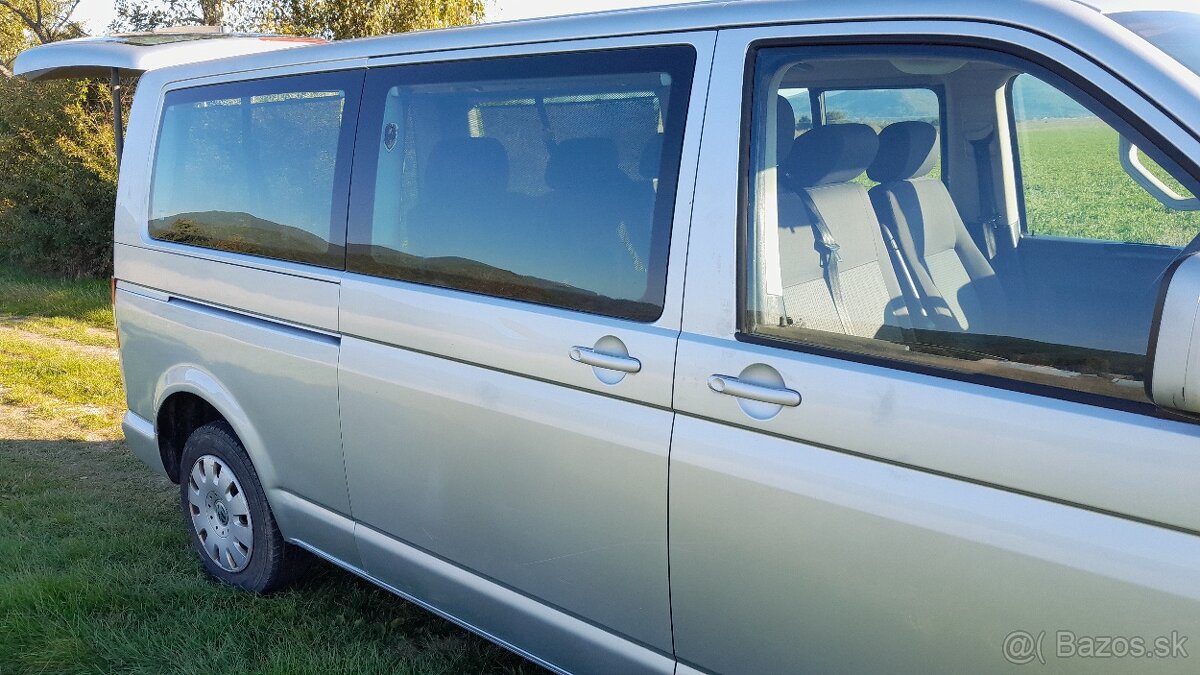 Volkswagen VW T5 Caravelle - 3