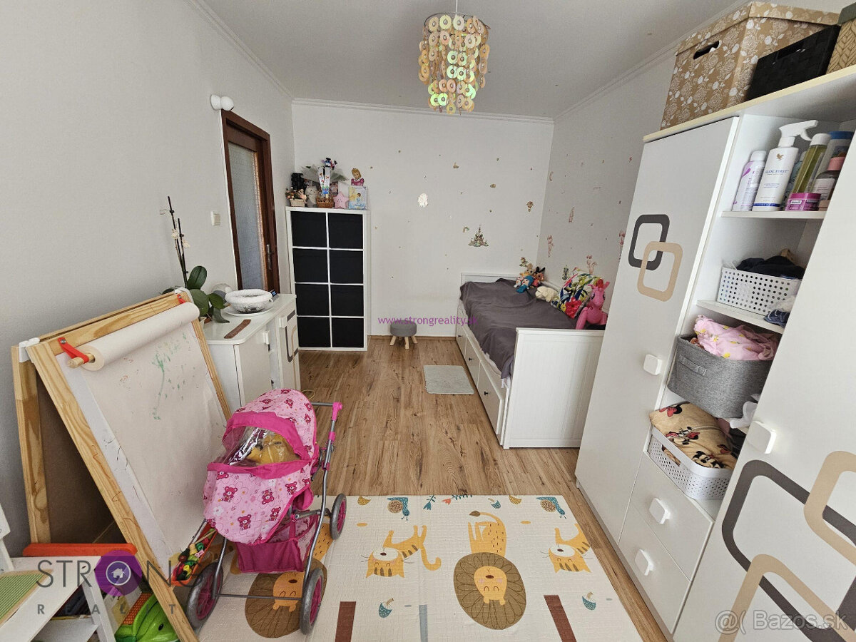 3 izb.byt s loggiou v severnej časti mesta DS - 3