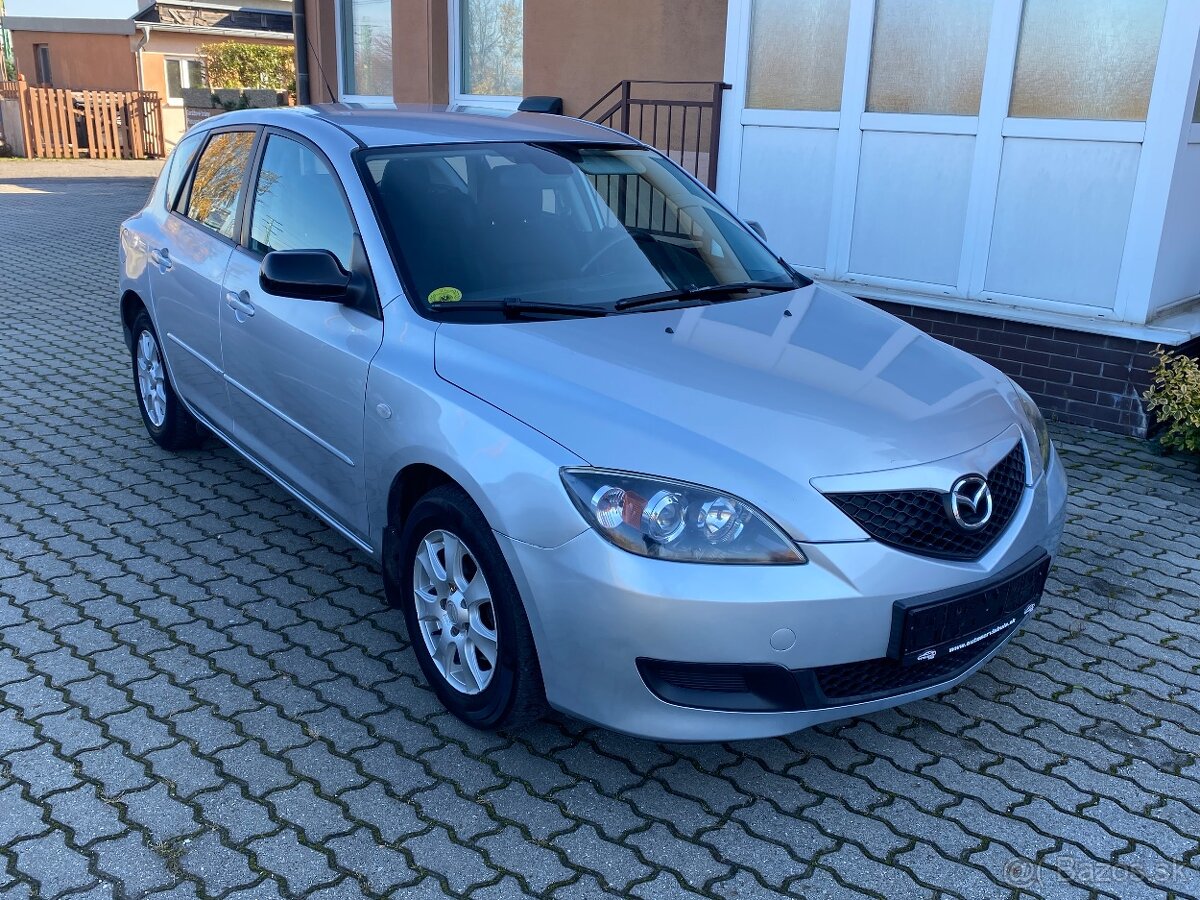 Mazda 3 - 3