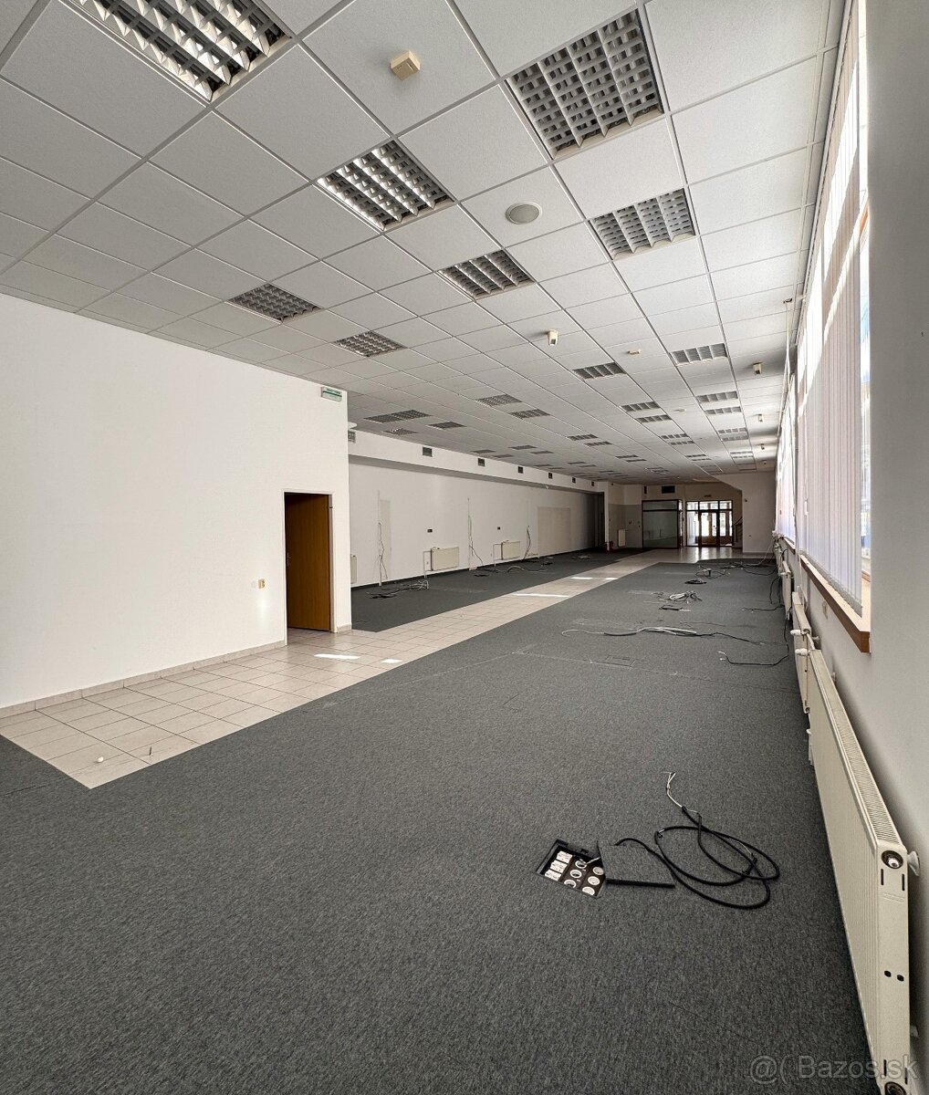 Na predaj budova v Trnave v centre mesta (1014 m²) - 3