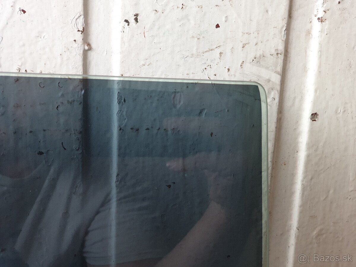 Fabia 2 Combi • sklo pravé zadné bočné - 3