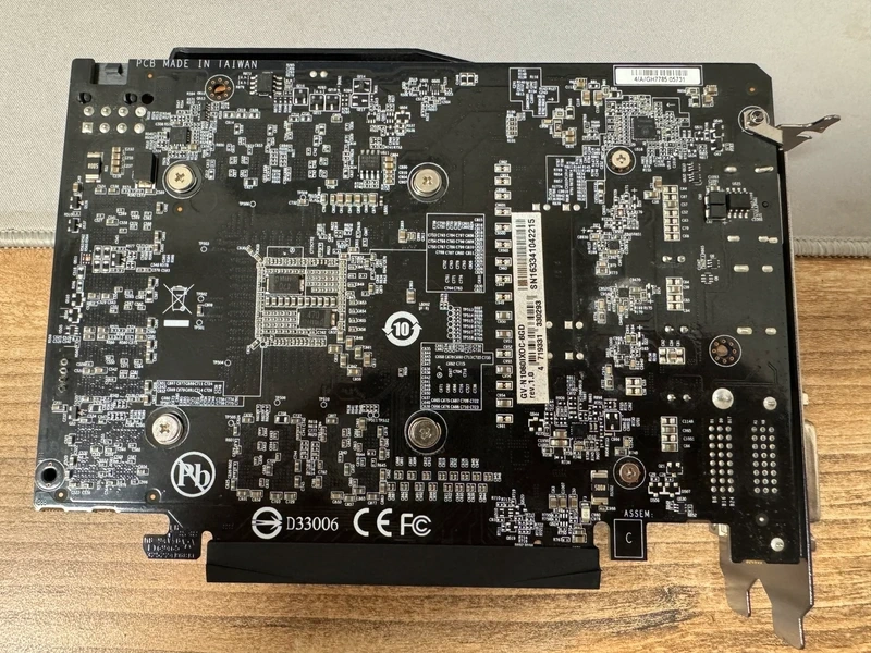 GTX1060 GV-N1060IXOC-6GD - 3