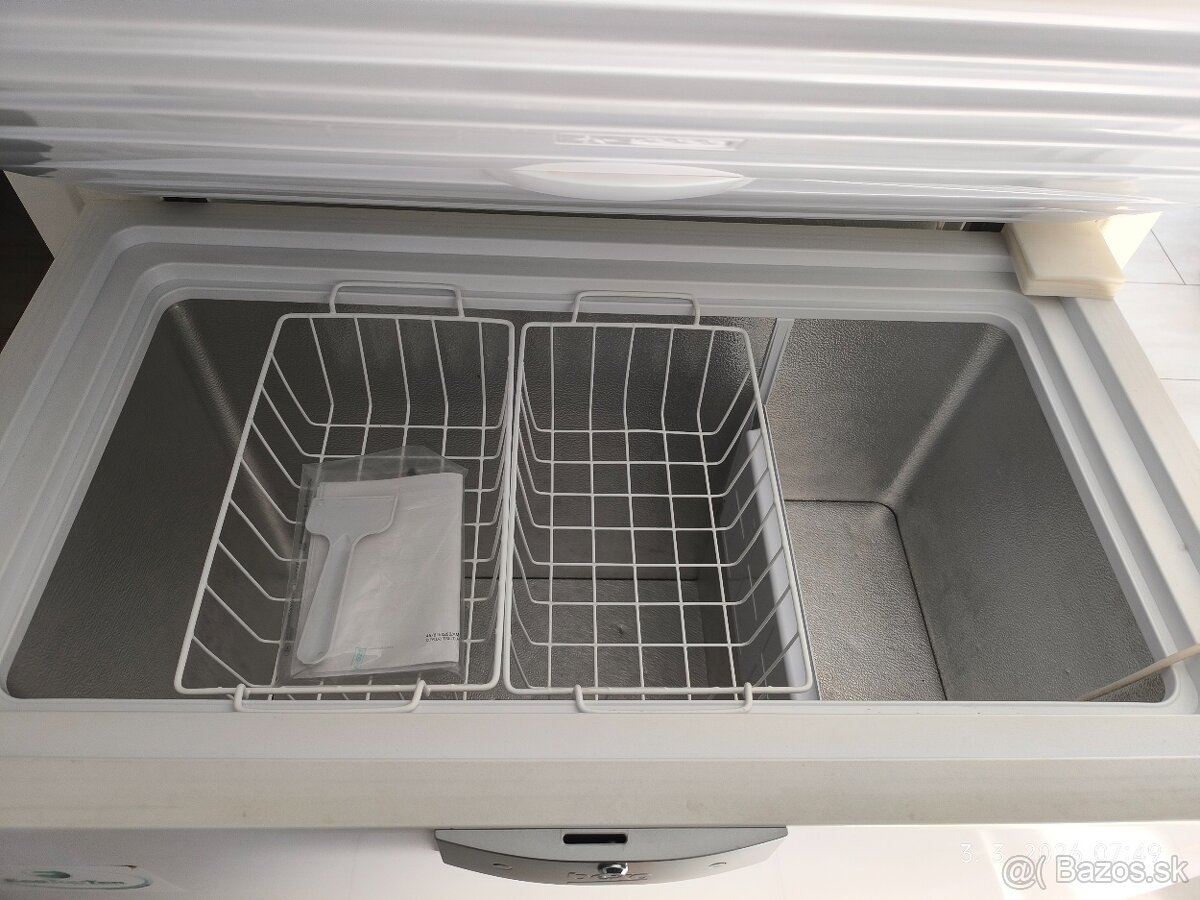 Truhlicová mraznička - 3