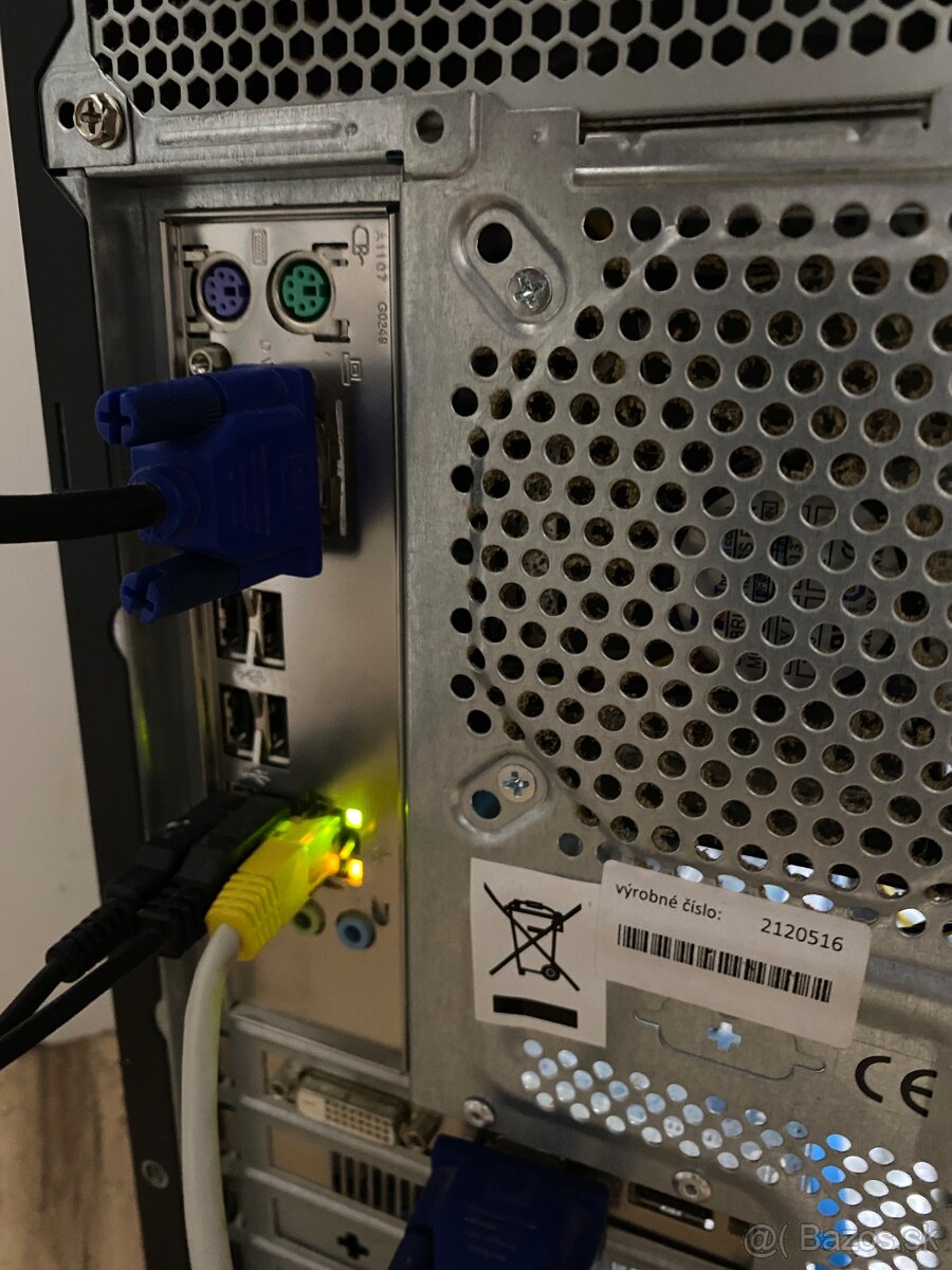 Intel i3 2100 kompletný pc + 2 monitory - 3