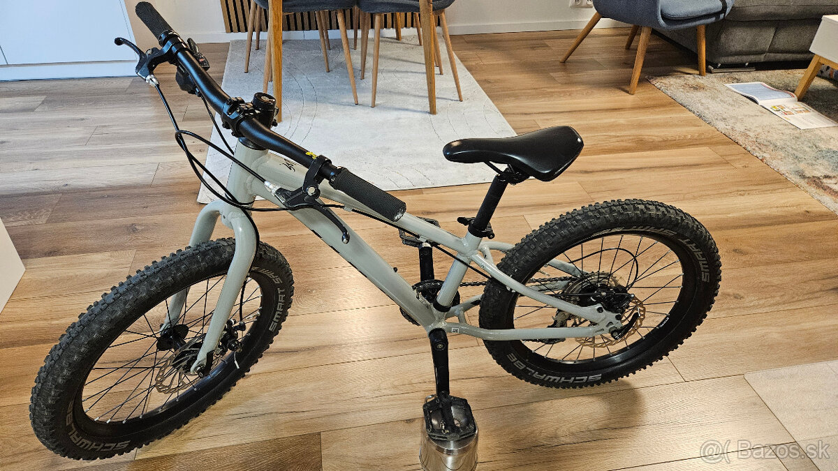 Giant STP 20 2022 - 3