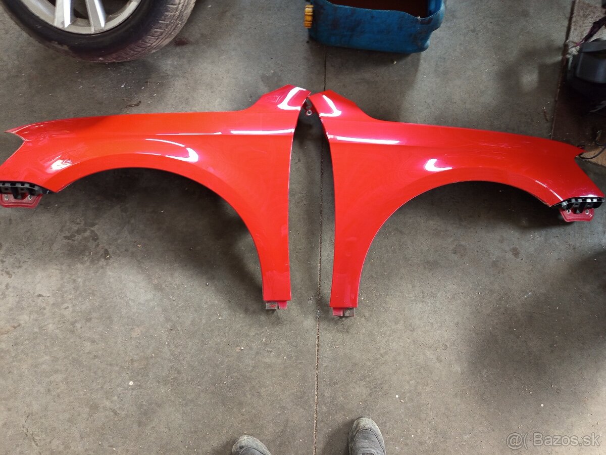 Predám predné blatníky VW Passat B7 ,LY3D - 3