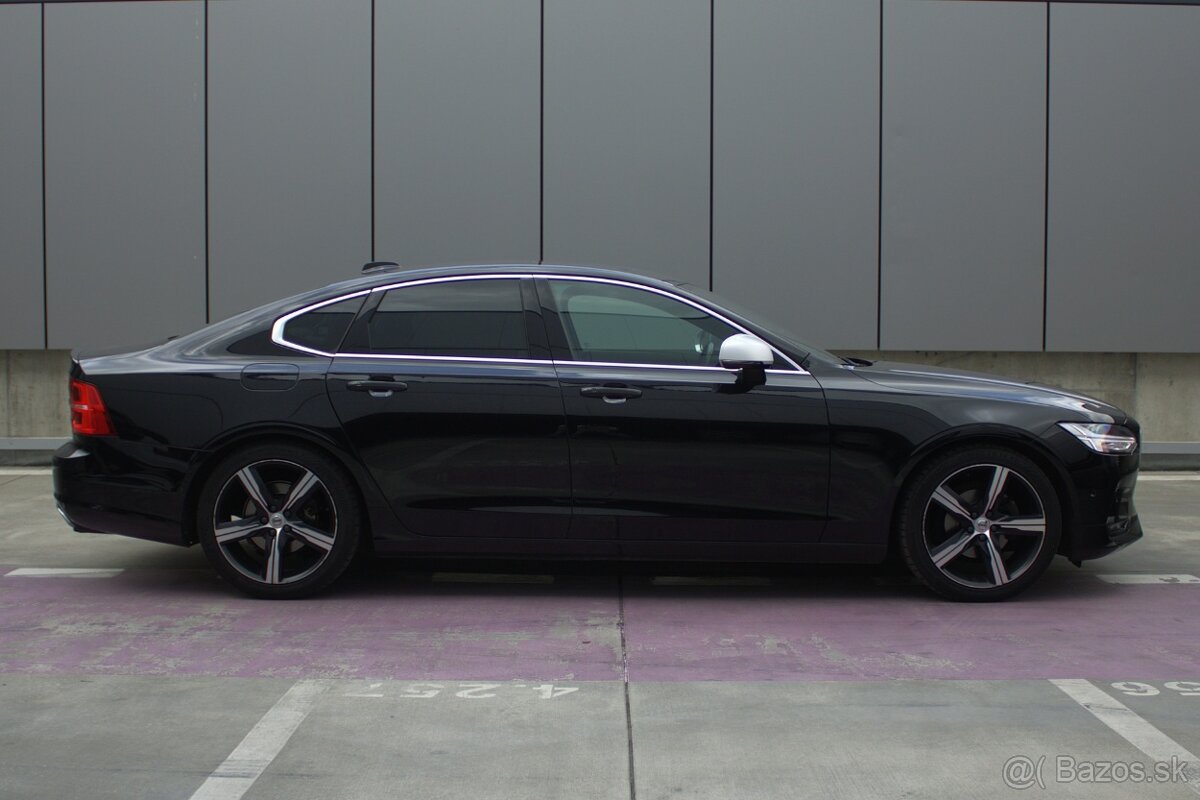 Volvo S90 D4, R-design, 140kw, AWD, AT8 - 3