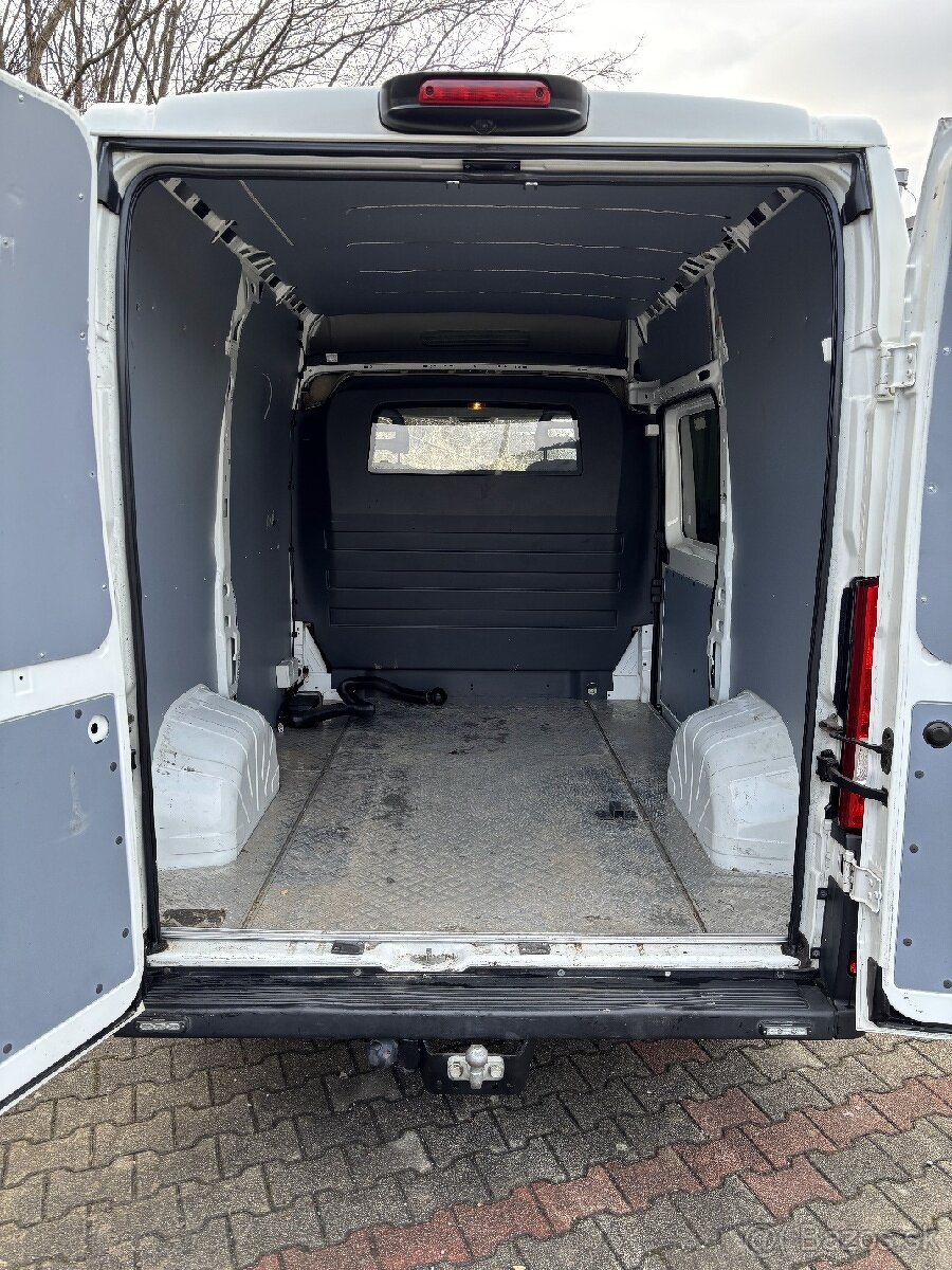 Peugeot Boxer L1H2 (do 5metrov) webasto+zateplenie 109,000km - 3
