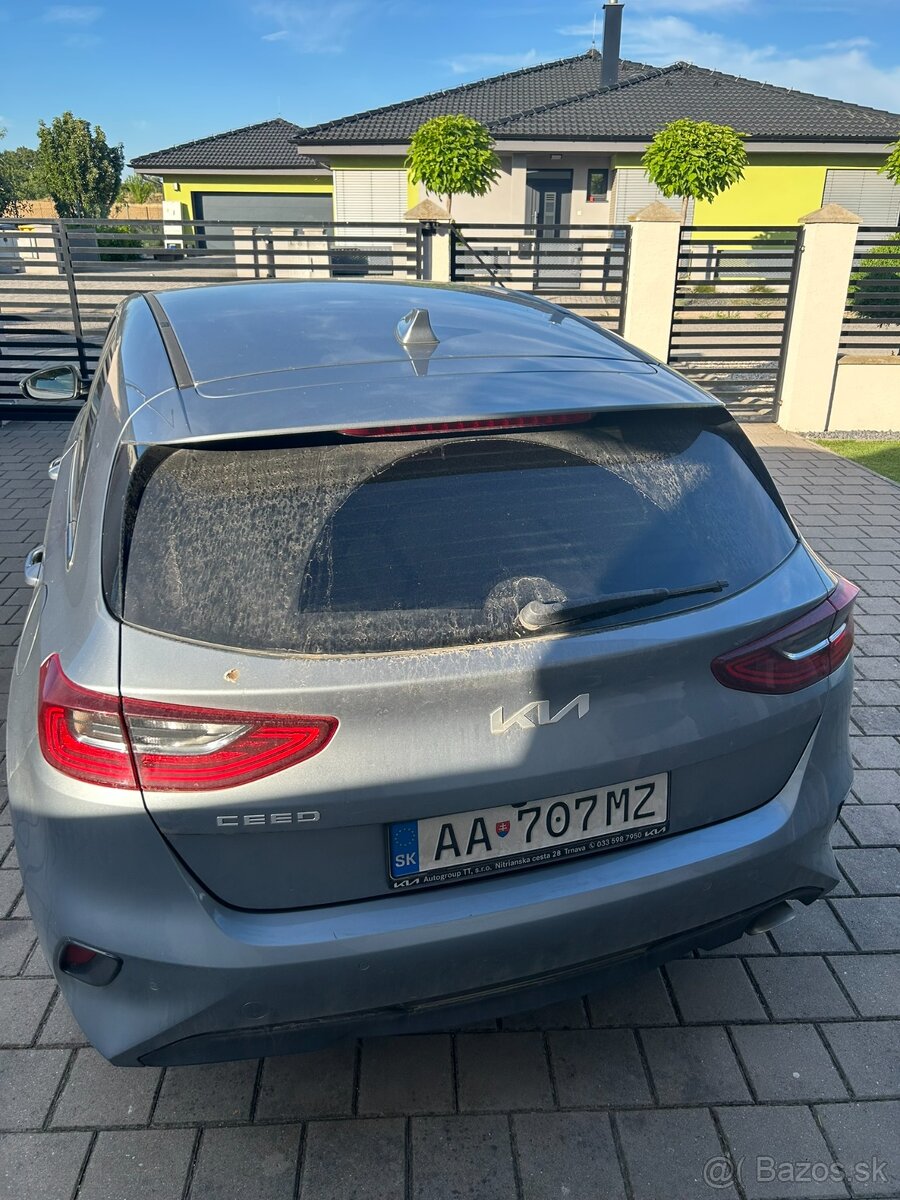 Kia Ceed - 3