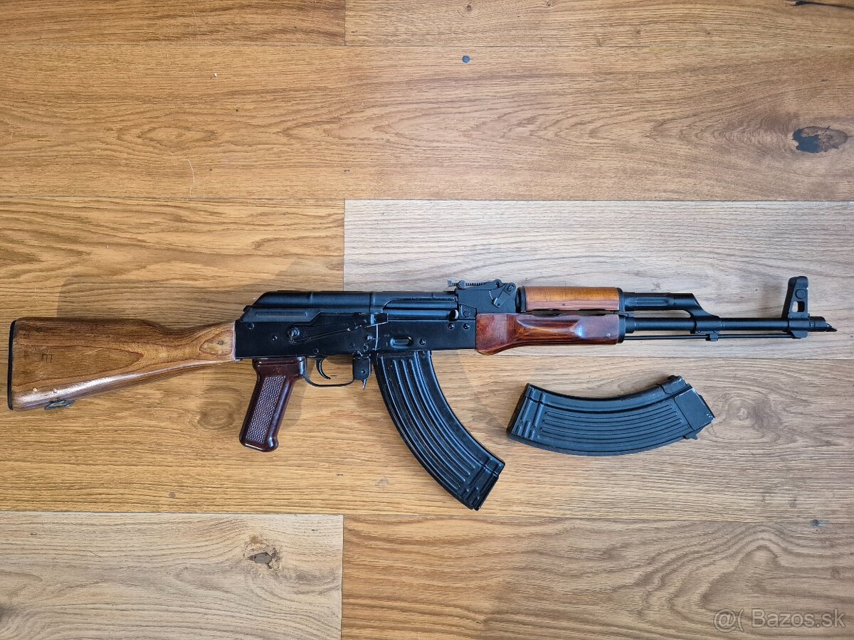 puška AKM 7,62x39 - 3
