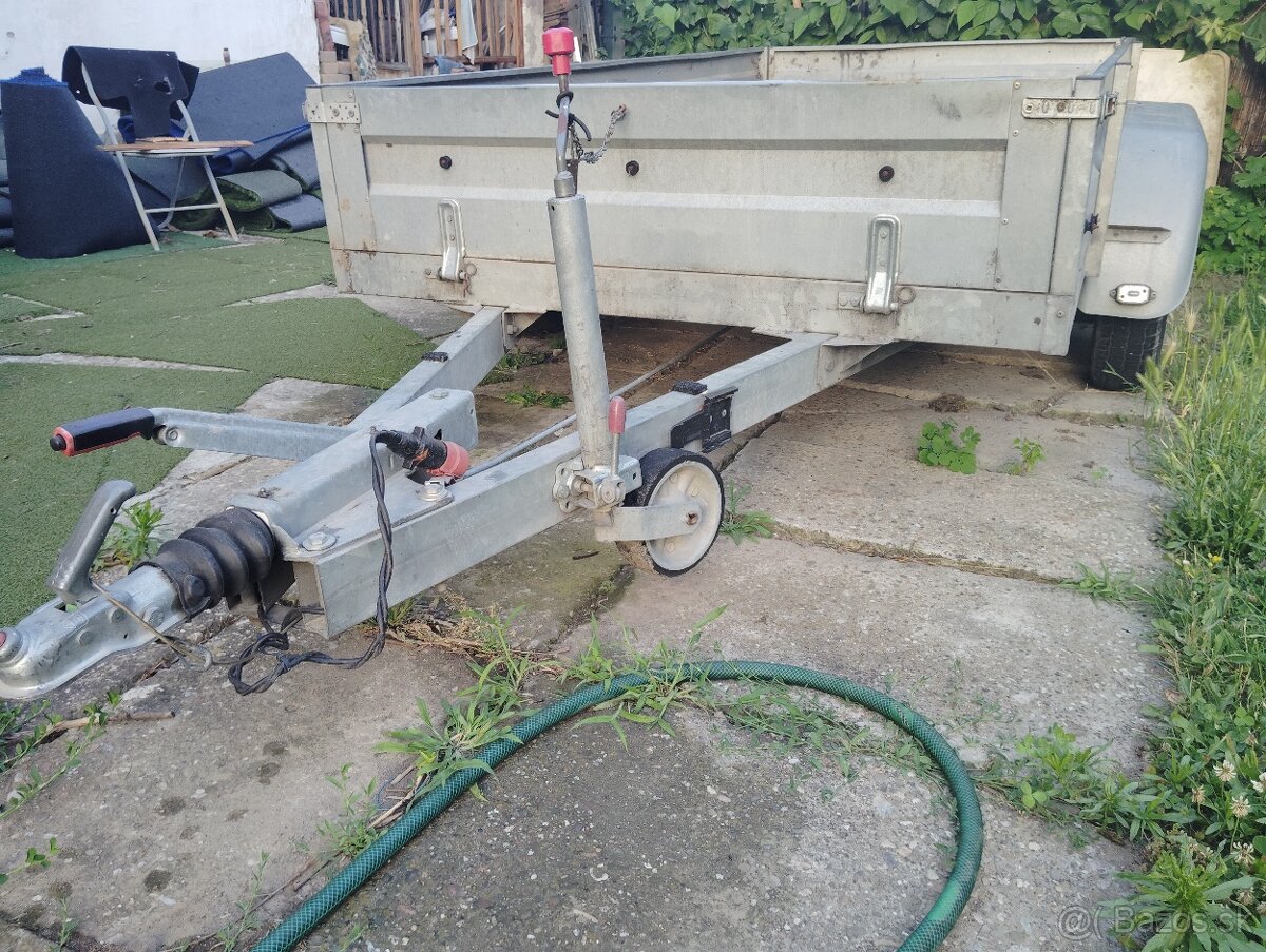 Predám vozík do 2,7t - 3