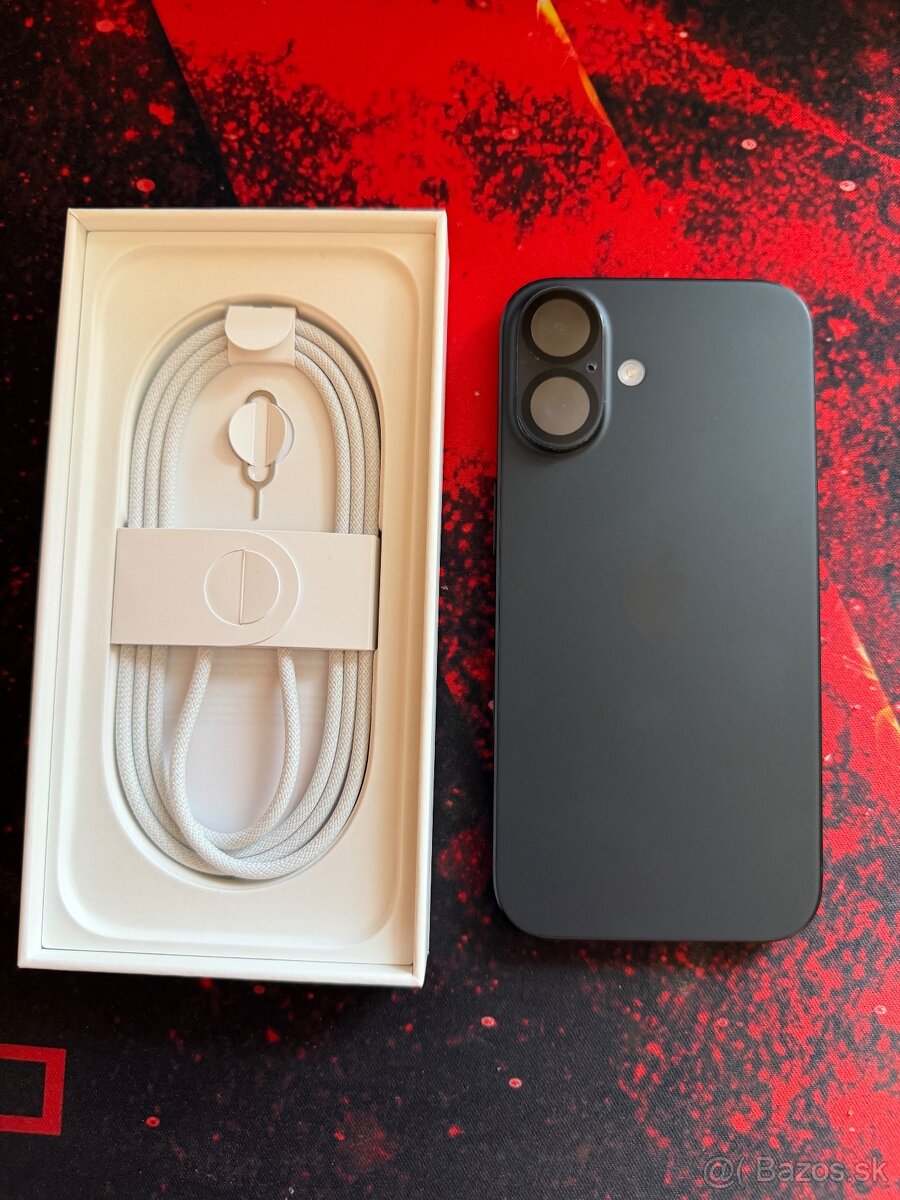 iPhone 16 - 3