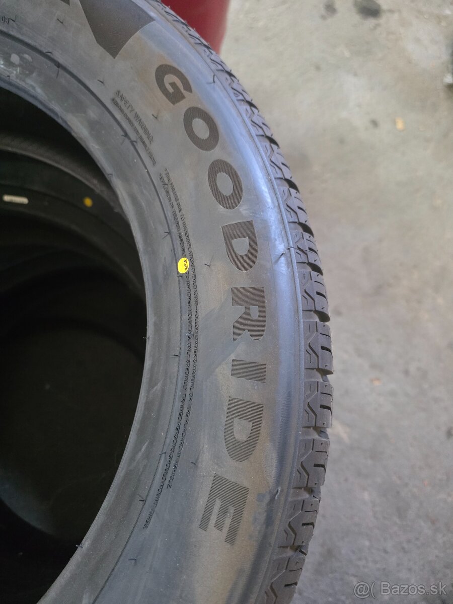 Goodride 225/55 R18 M+S - 3