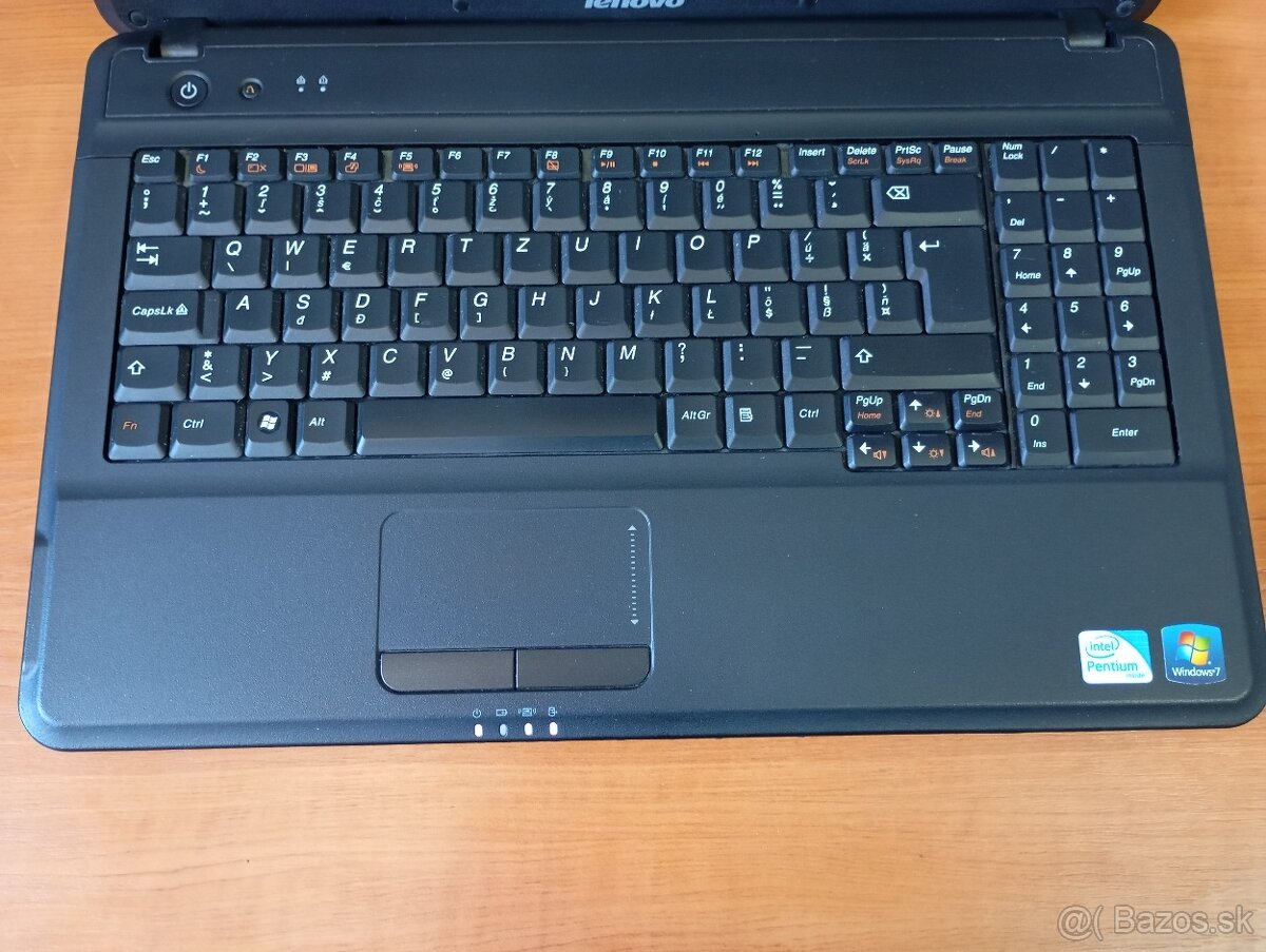 Lenovo G550 + 3gb ram + 500gb hdd + Windows 7 32bit - 3