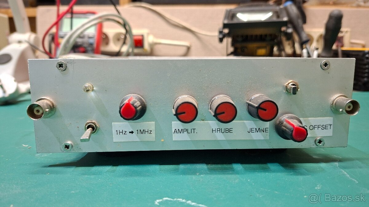 Generátor funkcii - 3