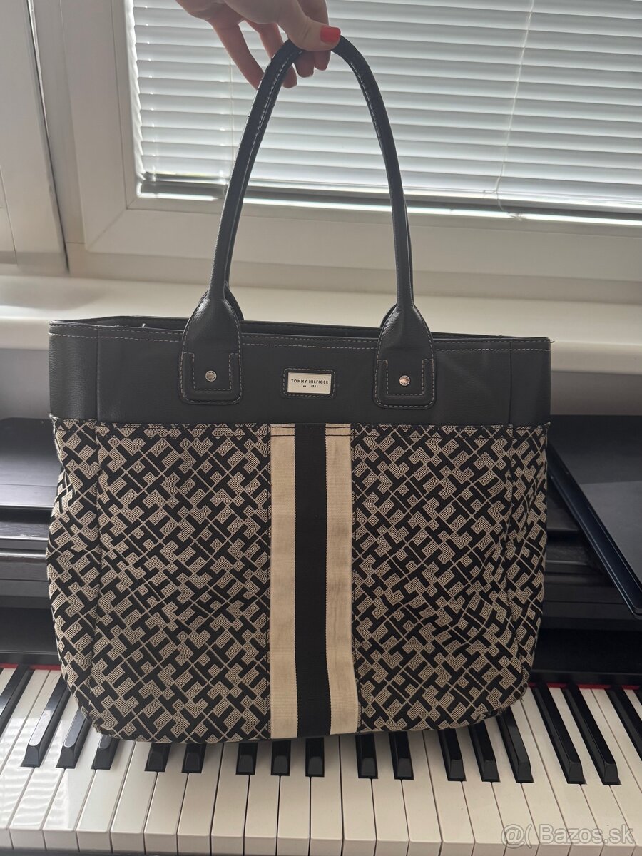 Tommy Hilfiger originál kabelka - 3