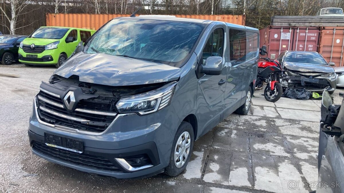 Renault Trafic 5-míst - 3